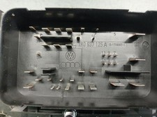 1K0937125A caja de relés fusibles para AUDI A3 (8P1) 2.0 TDI 16V 2003 5526716