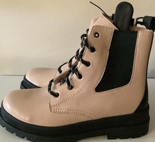 Wonder Nation Little Girls Boots Size 5. Free Shipping