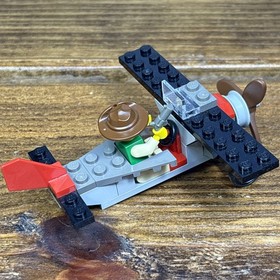 Lego Adventurers Orient Expedition 7422 Red Eagle 2003 Complete (no Instructions
