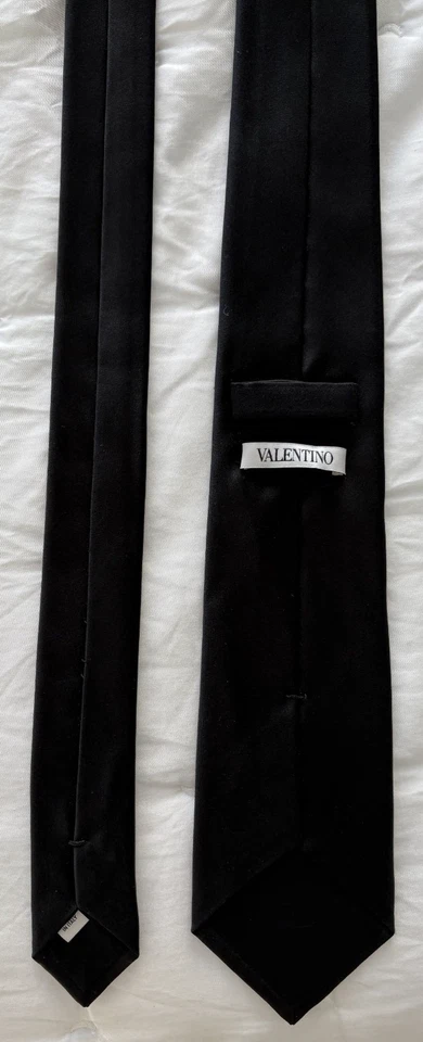 Corbata Valentino para hombre 100 % seda negra - solo usada una vez Foto 4 de 4