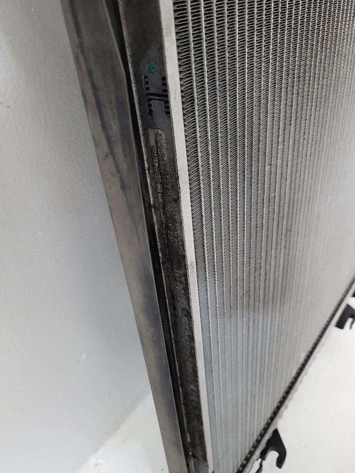 2008-2020 DODGE CARAVAN Radiator 3.6L 04677751AB 08-20 Foto 3 de 4