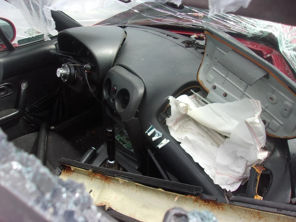 Conjunto de filtro de aire usado se adapta a: Mazda MX-5 MIATA Grado A 1997 Foto 4 de 4