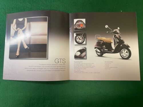 VESPA SALES BROCHURE 2007 COLLECTION GTV GT GTS LXV LX PX - Picture 3 of 6
