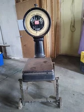 TOLEDO SCALE 100 LB on rollers