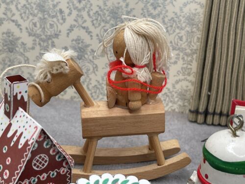 Christmas Miniatures, vintage ornaments, paper miniatures - Picture 3 of 9