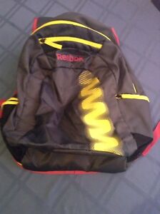 Reebok mochila bolso grande de libro de la serie Z Gris Amarillo Y
