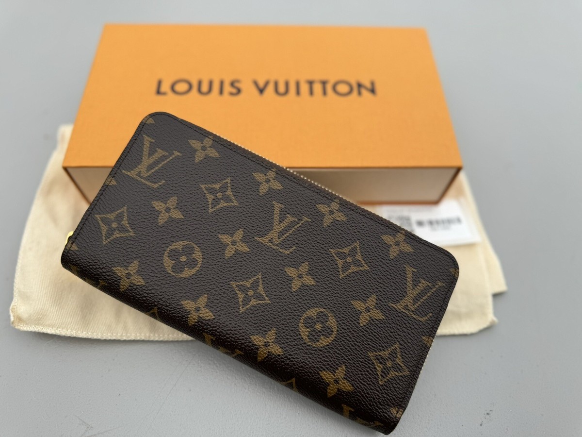 LOUIS VUITTON Monogram Canvas Zippy Wallet - Fuchsia | eBay