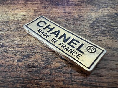 CHANEL メタル ブローチ フランス製 シャネル CHANEL ココマーク ブローチ ゴールド メタル