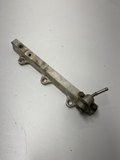 Toyota Ae86 4age 1600 16 Valve T-vis 4age Oem Fuel Injector Rail Regulator
