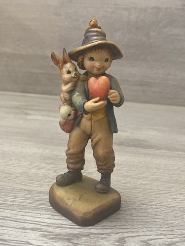 ANRI WILL YOU BE MINE HAND CARVED WOOD FIGURINE BOY W/HEART FERRANDIZ 4 3/4” - Picture 2 of 6