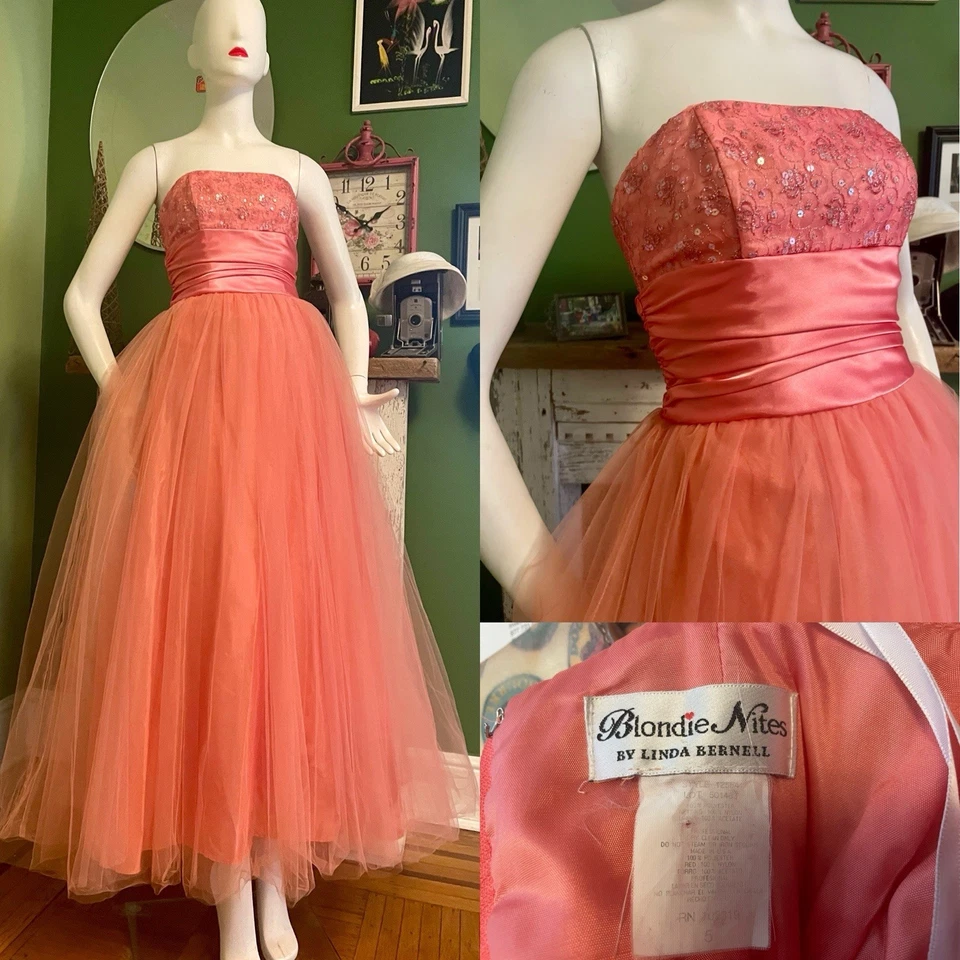 Vestido de fiesta de tul rosa vintage años 90 hace los años 50 ~ Blondie Nights ~ EE. UU. S 26 Foto 2 de 4