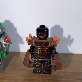 LEGO Nexo Knights Minifigure Lot Moltor Demon Warrior + Aaron nex004 + Free Fig