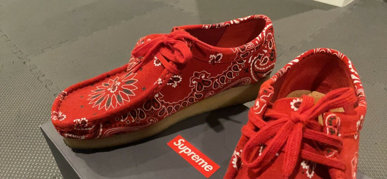 Supreme x Clarks Originals Wallabee Bandana Red Paisley