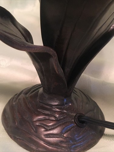 Tulip Table Lamp w/ Leaves Pink Green Yellow Glass, Metal Cherub Playing Violin - Picture 13 of 18
