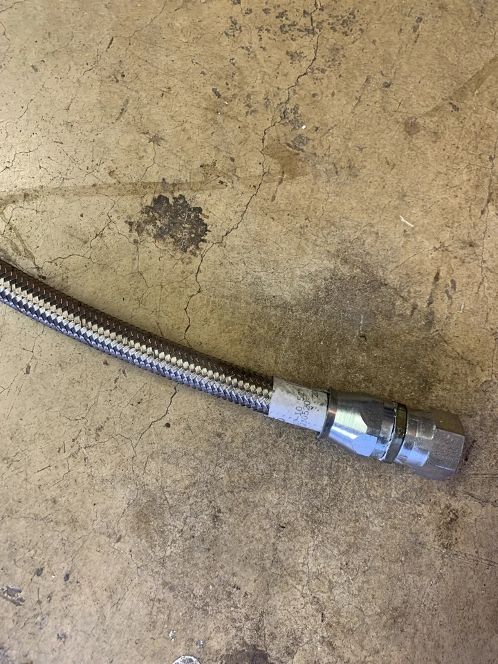 2076916 Hose 2807-10 52” Hose Assembly AEROQUIP PT3331 Foto 3 de 4