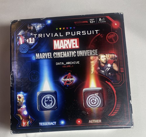 Trivial Pursuit: Marvel Cinematic Universe Data Archive: Volume 1  - Picture 1 of 4
