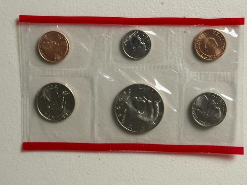 1996 Uncirculated Mint Set 11 Coin United States P and D coins & West Point Dime - Picture 8 of 9