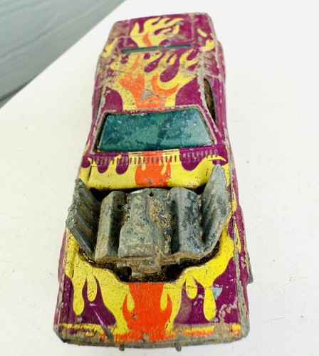 Hot Wheels Redline 1974 Rodger Dodger w/ Metal Base Heavy Casting Challenger - Picture 3 of 7