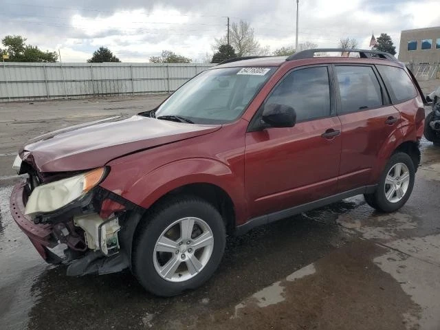 Conjunto de puerta delantera izquierda usado se adapta a: Subaru Forester 2012 eléctrico base L. Foto 2 de 4