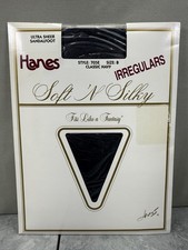 Vtg Hanes Soft N Silky Pantyhose Ultra Sheer Sandalfoot 705E Classic Navy Size B
