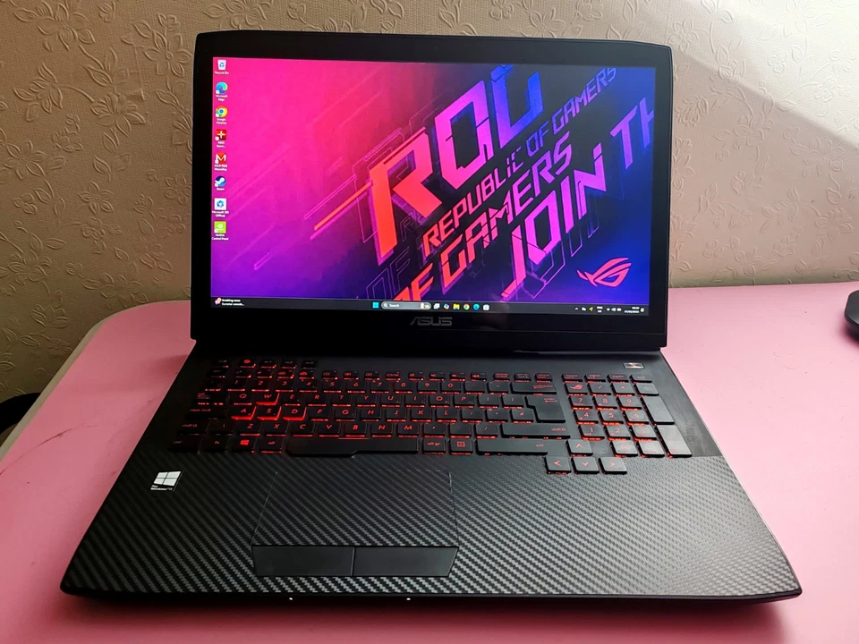 Gaming Laptop 17 inch Asus ROG i7 With 20GB RAM SSD AND HDD - Image 2 of 4