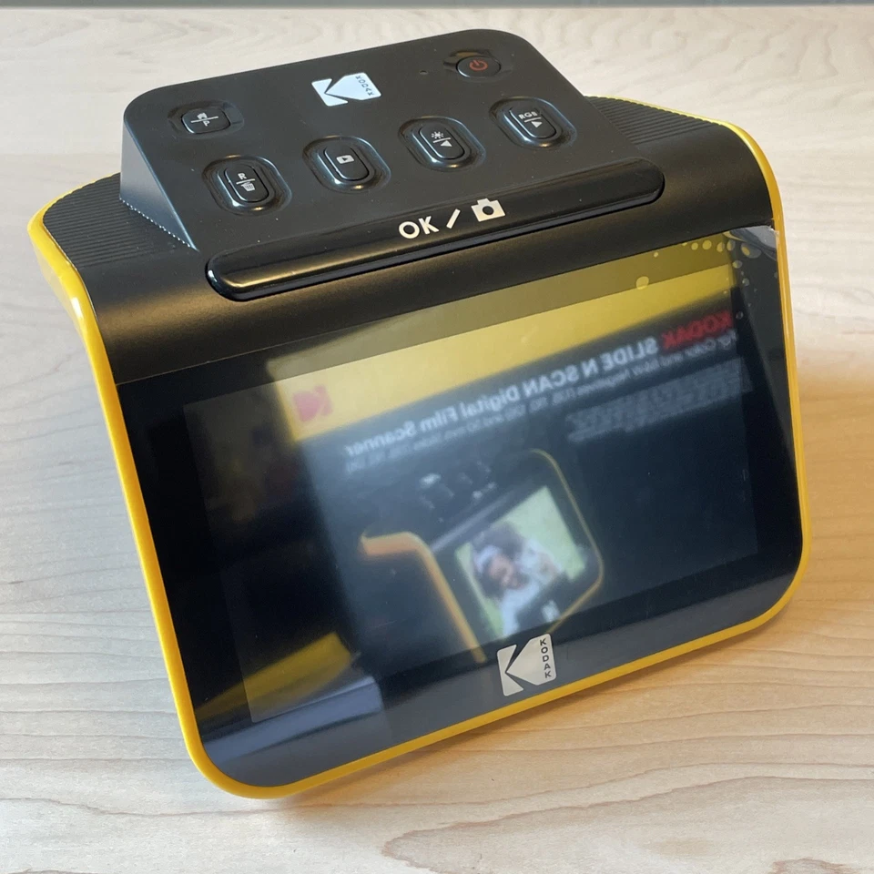 Kodak Slide & Scan Digital Film Scanner RODFS50 w/ case 5" LCD Screen *EXCELLENT - Image 3 of 4