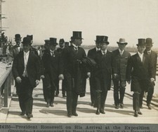 PRESIDENT ROOSEVELT WITH MEN IN TOP HATS. 1907. STEREOVIEW. 