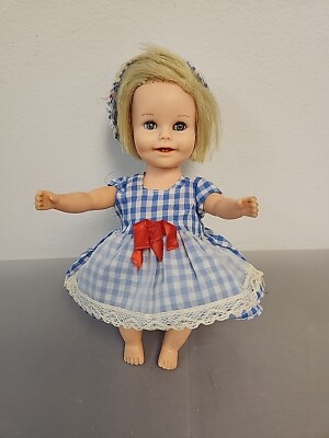 Vintage 1964 Deluxe Reading Corp Suzy Cute 7