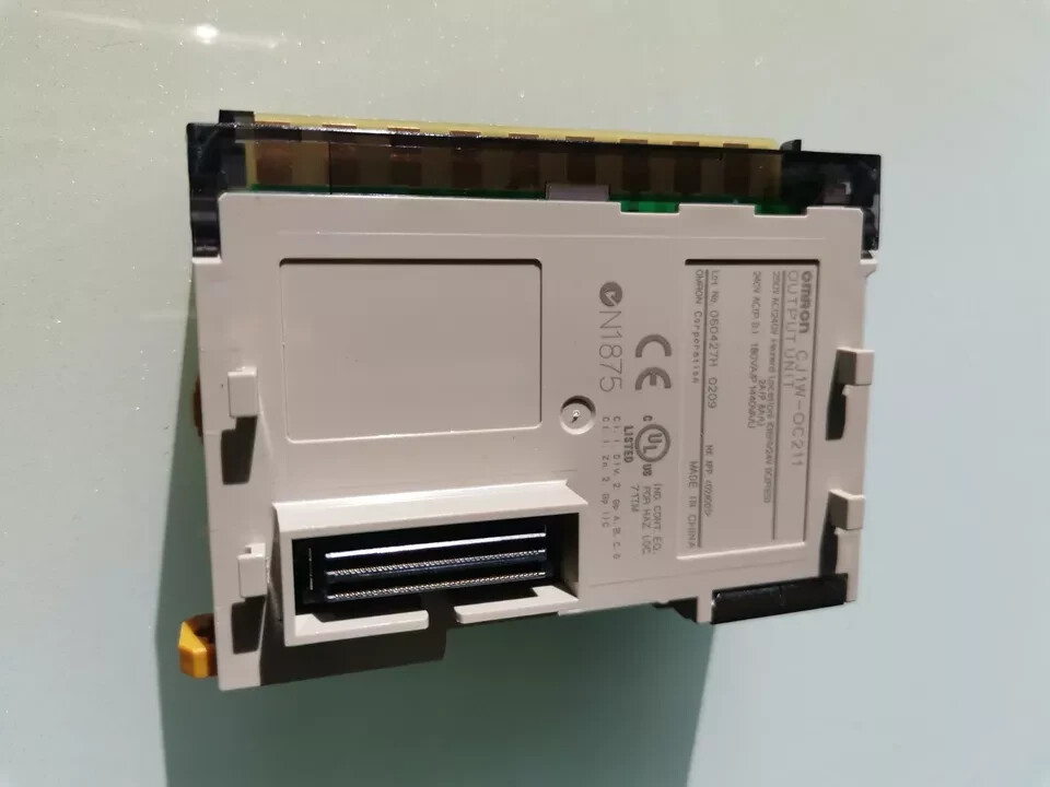 Omron CJ1W-OC211 Output Unit | eBay