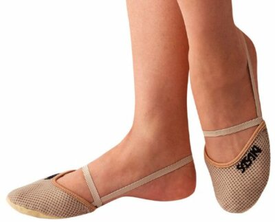 asics gymnastics shoes