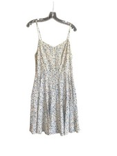 Old Navy Green/White/Gold Floral Print Sleeveless Fit and flare Dress. Size Med