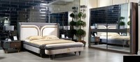 Garnitur Schlafzimmer Bett Nachttisch Kleiderschrank Hocker Luxus Design 5Tlg