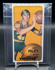 Pat Riley Rookie Card Portland Trail Blazers #13 Topps 1970-1971 EYE APPEAL!. rookie card picture
