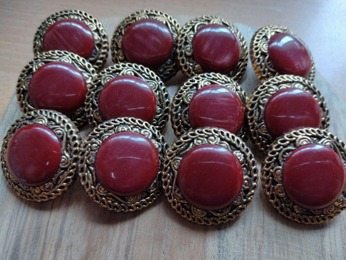 bundle of resin, vintage buttons,12pcs red-colored 25mm,1,40L - Picture 4 of 7