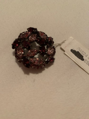 NWOT Carolee hematite tone rhinestone flower 1-1/4" brooch R5 - Picture 5 of 9