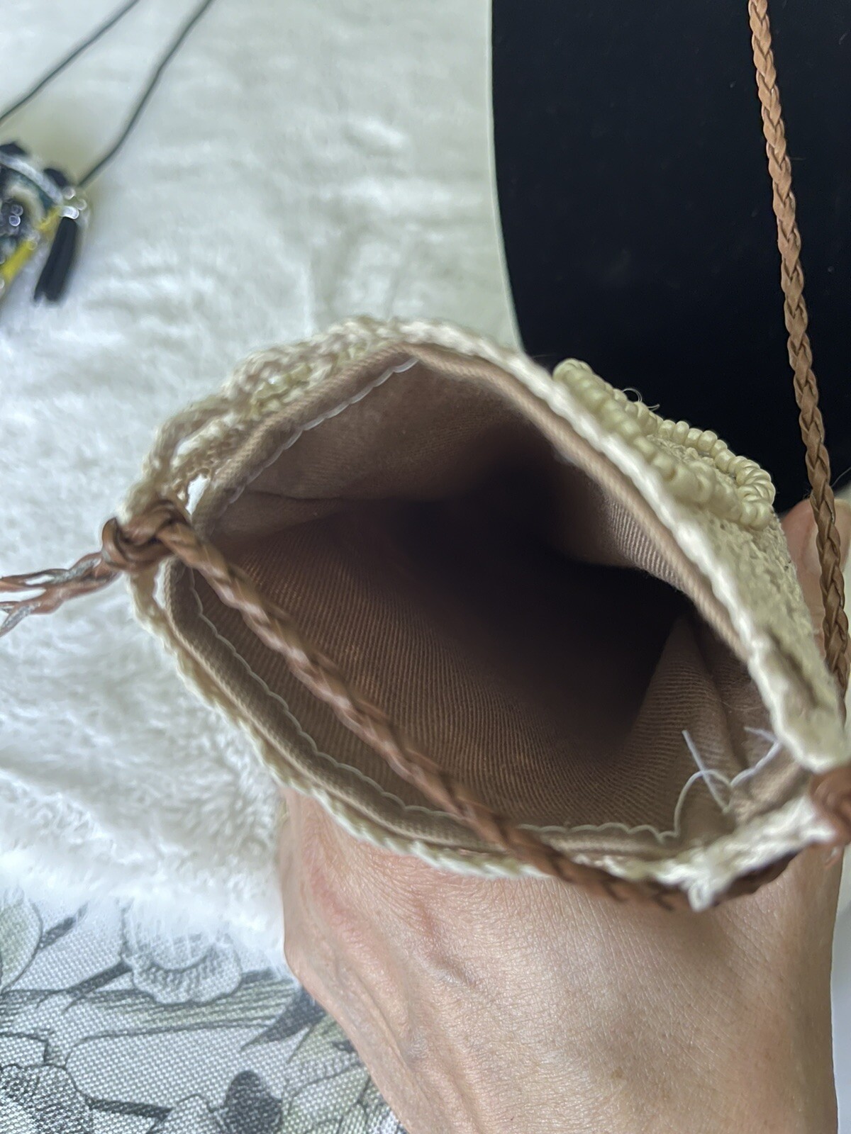 Picture 5 of 6