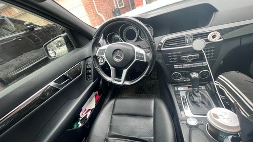 2013 Mercedes-Benz C-Class 4dr Sedan C 300 4MATIC - Picture 4 of 6