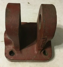 417360 - A New Hydraulic Cylinder End Cap With 1 inch Pin Hole And 3/4 Plug Hole