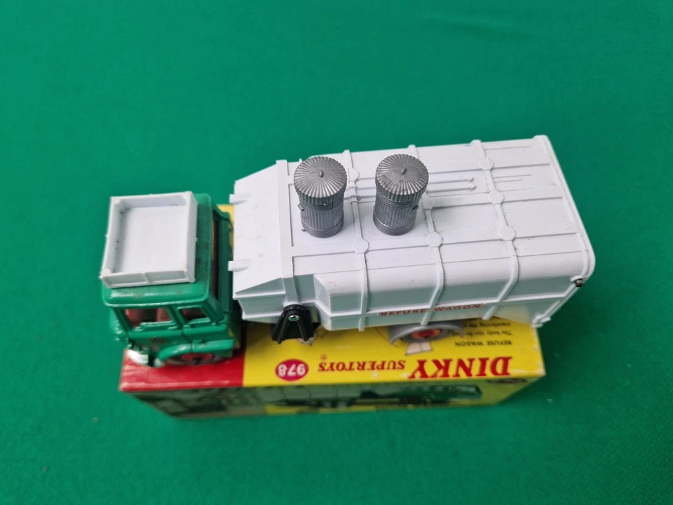 Vagón de basura Bedford fundido a presión DINKY SUPERTOYS 978 de colección y cubos de basura con caja Foto 2 de 4