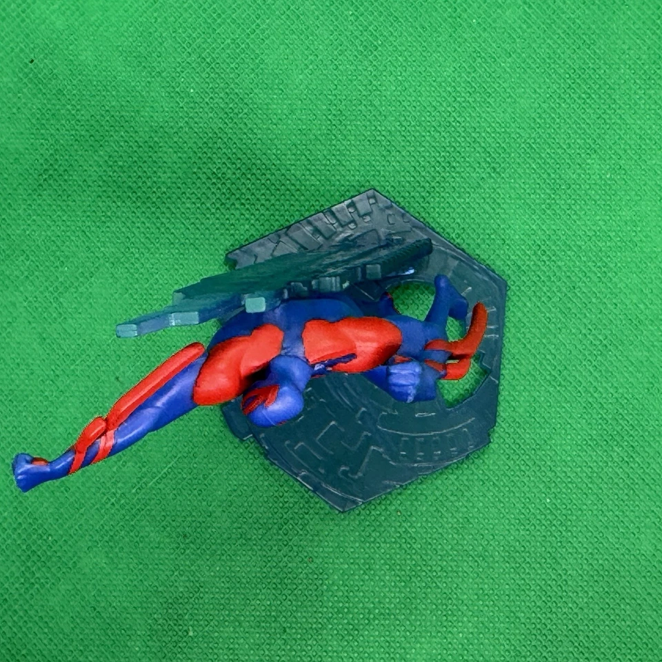 Фигурка Spider-Man: Across the SpiderVerse Spider-Man 2099 4 дюйма ПВХ [отдельная] - Изображение 2 из 4