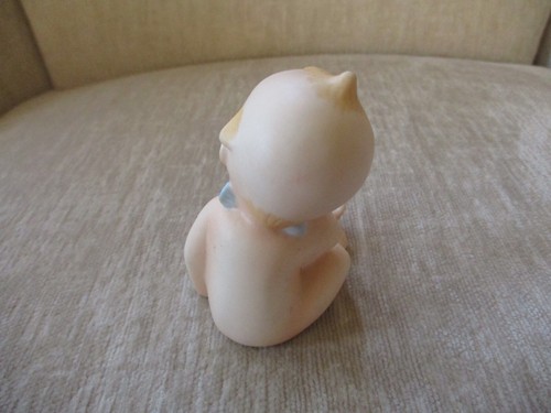 Vintage Lefton Kewpie Porcelain Bisque Baby Figurine 3"Tall - Picture 3 of 11