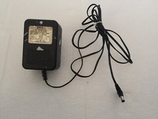 DVE Ac adpater DV- 061ASASAA, 6V 1000mA.