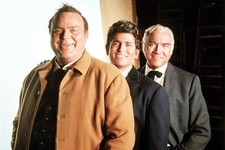 Bonanza Dan Blocker Lorne Greene Michael Landon Cast Rare 24x36 Poster