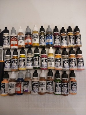 Vallejo Paint Collection (32 Bottles) - Model Color, Game Color, Ink - New & Sea