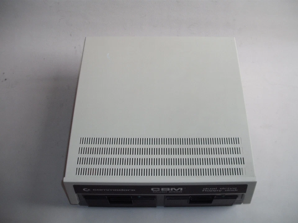 Commodore CBM 8050 Diskettenstation + IEEE-Datenkabel  /  Sehr guter Zustand! - Bild 3 von 4