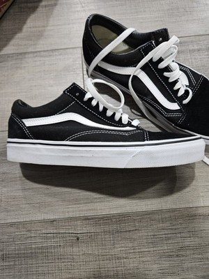 VANS Old Skool Black & White Low Top Canvas & Suede Skate Shoes