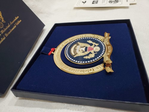 1989 White House Historical Association Christmas Ornament Bicentennial With Box - Picture 7 of 8