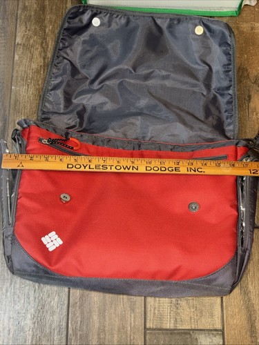 Columbia Messenger Diaper Bag Red Gray Shoulder Strap Insulated Sides - Picture 12 of 12