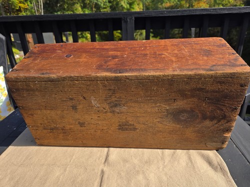 Antique vintage wooden tool box/caddy/carrier with metal handle vintage 18” long - Picture 6 of 8