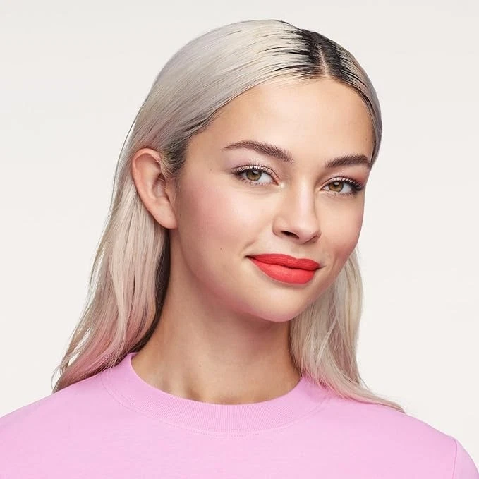 Essence I Love Extreme Crazy Volume Waterproof Mascara (12 ml) - Image 3 of 4